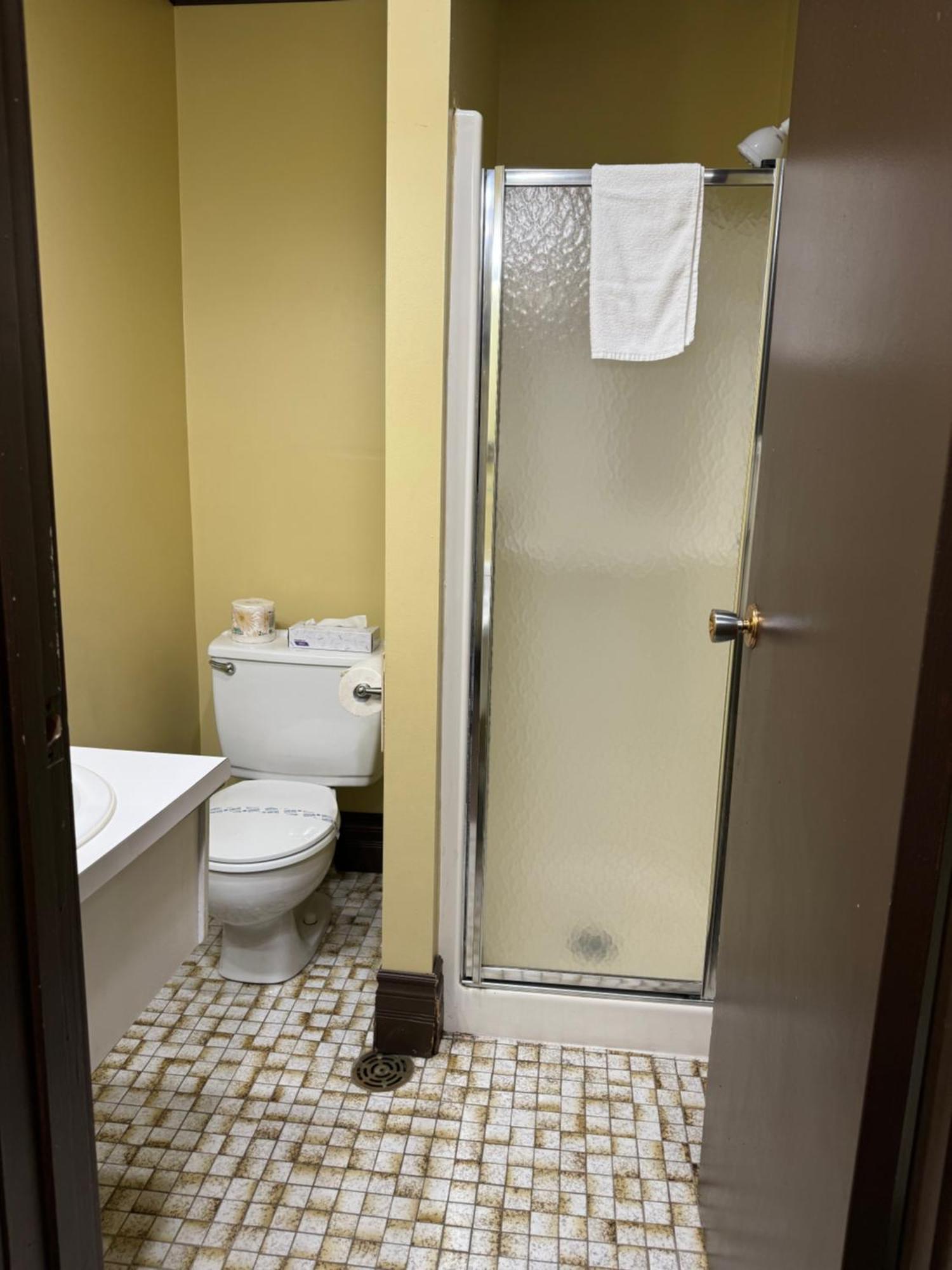La Porte De La Mauricie Louiseville Esterno foto
