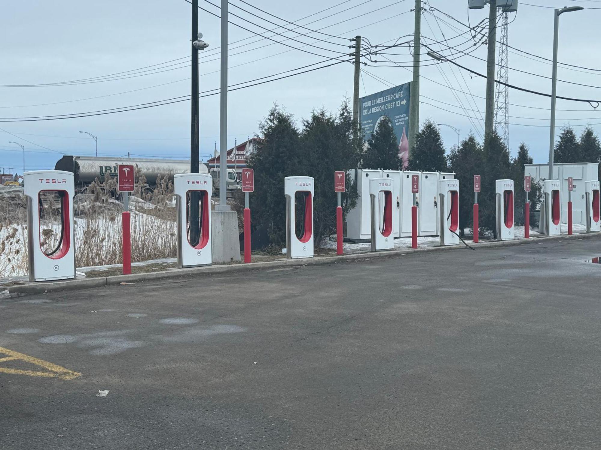 La Porte De La Mauricie Louiseville Esterno foto